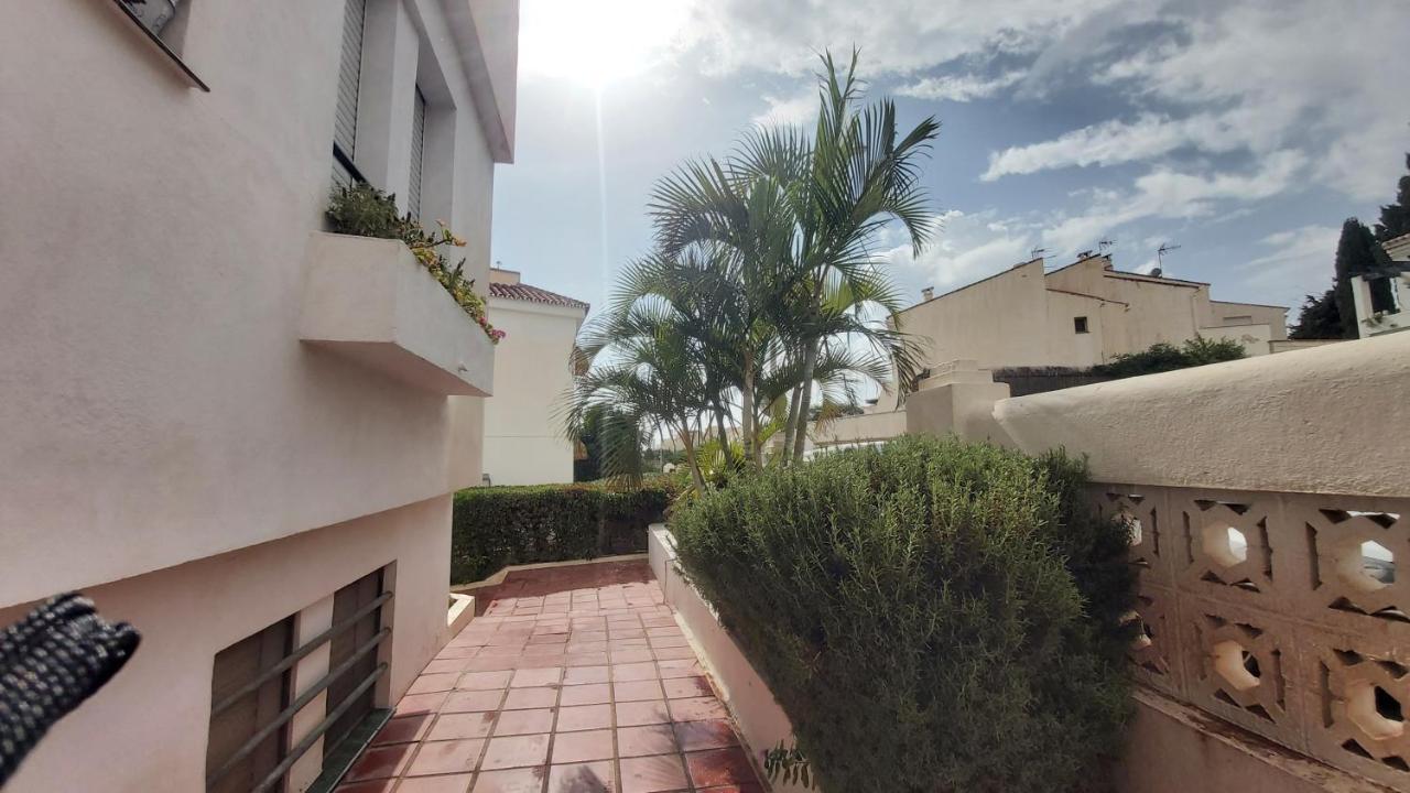 Del Parque Flats Meseta Swimmingpool Torremolinos Exterior foto